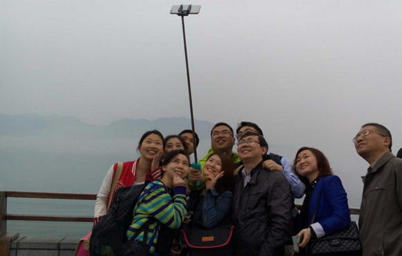 ��������������֯Ա�����˲���չ��Ͽ�����Ҹ�֮��