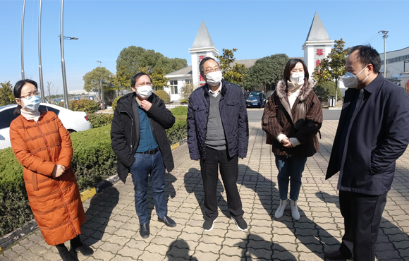 �����ϯ����ָ����ˮ���óͷ�������������鲢����̽��һ��Ա��