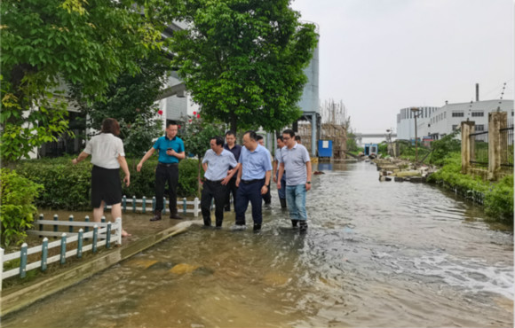 �챾����˾����������һ�߼��ָ������λ��Ѵ��������