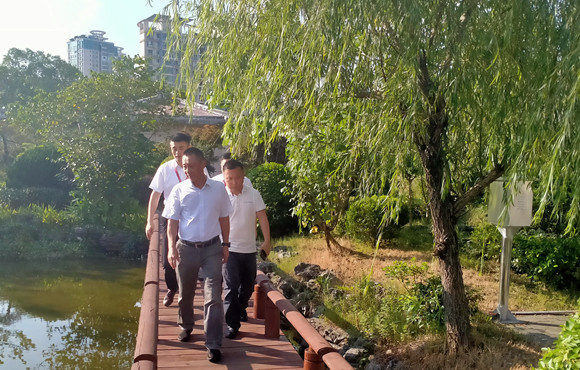 �¾������ظ����µĻ�����