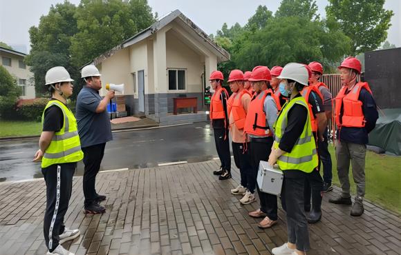 ˮ��Ϸ�����˾®��Ƭ����չ��ѴӦ������